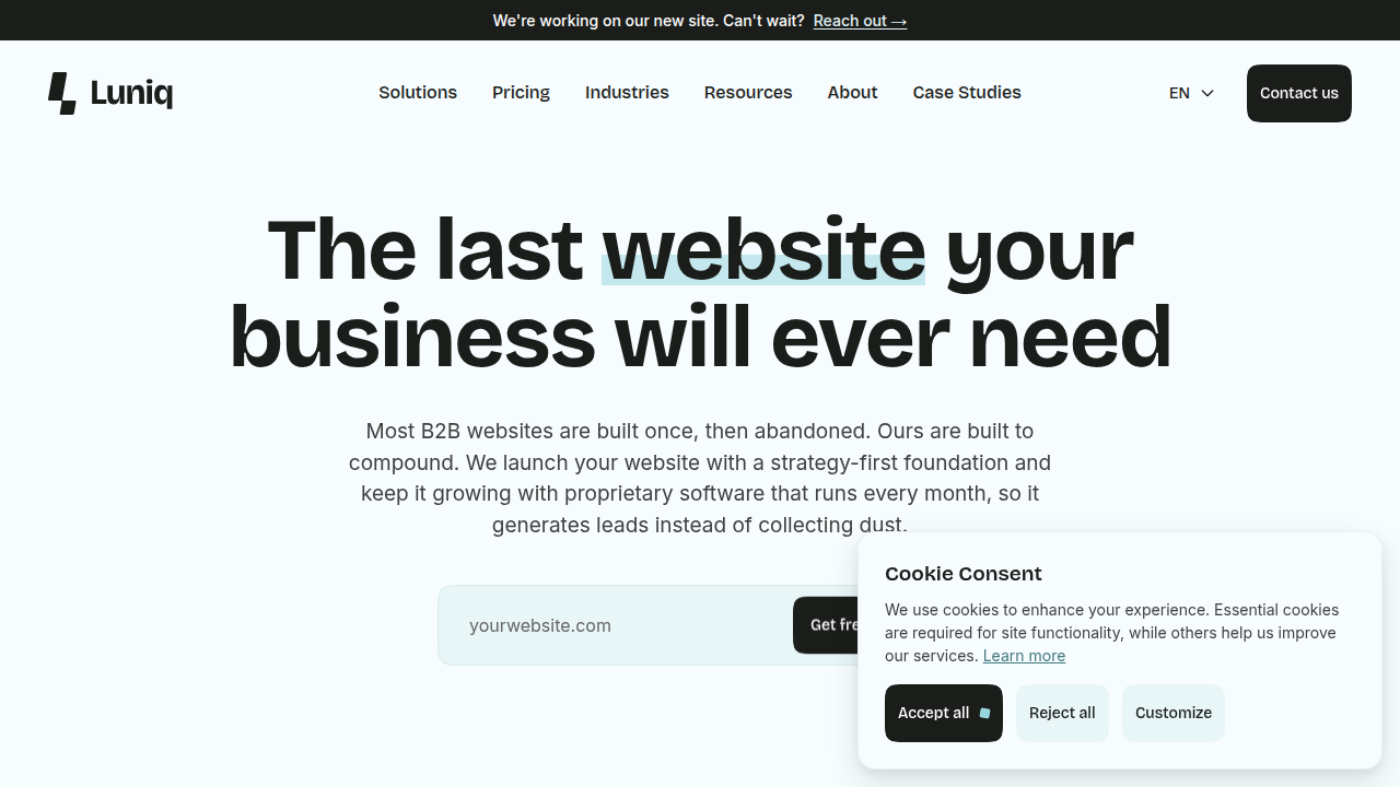 The homepage for Luniq.io, a resource for law firm website redesign and client-winning strategies.