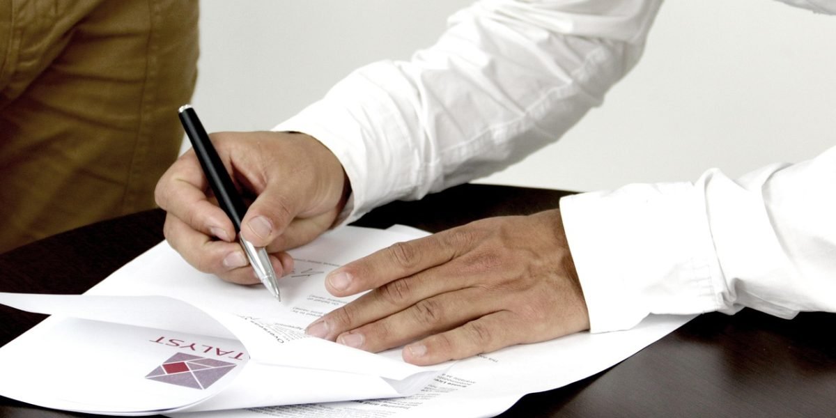 A legal professional gains clarity amidst complex information, highlighting the value of reliable resources.