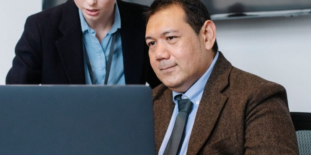 Strengthen Law Firm Brand and Compliance with Your Business Email Signature